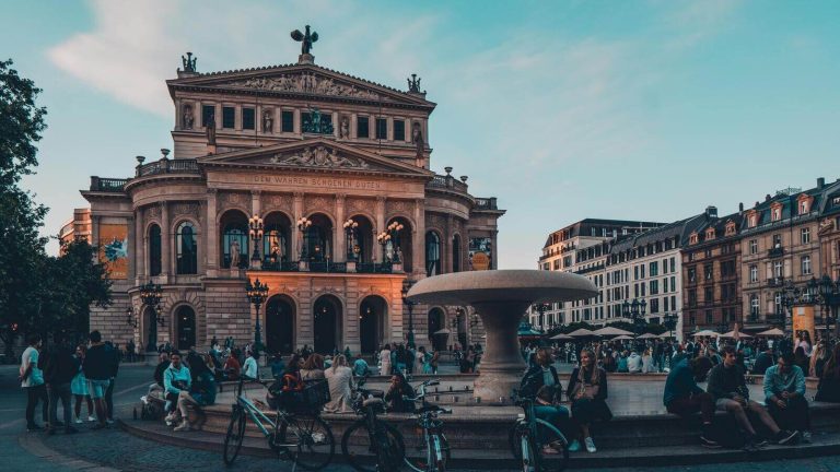5 ways you can look after your mental health as a digital nomad