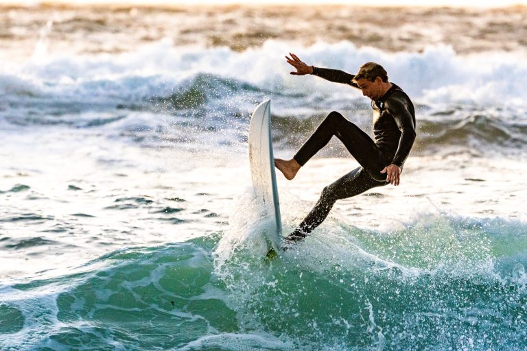 8 Best Surf Towns for Digital Nomads